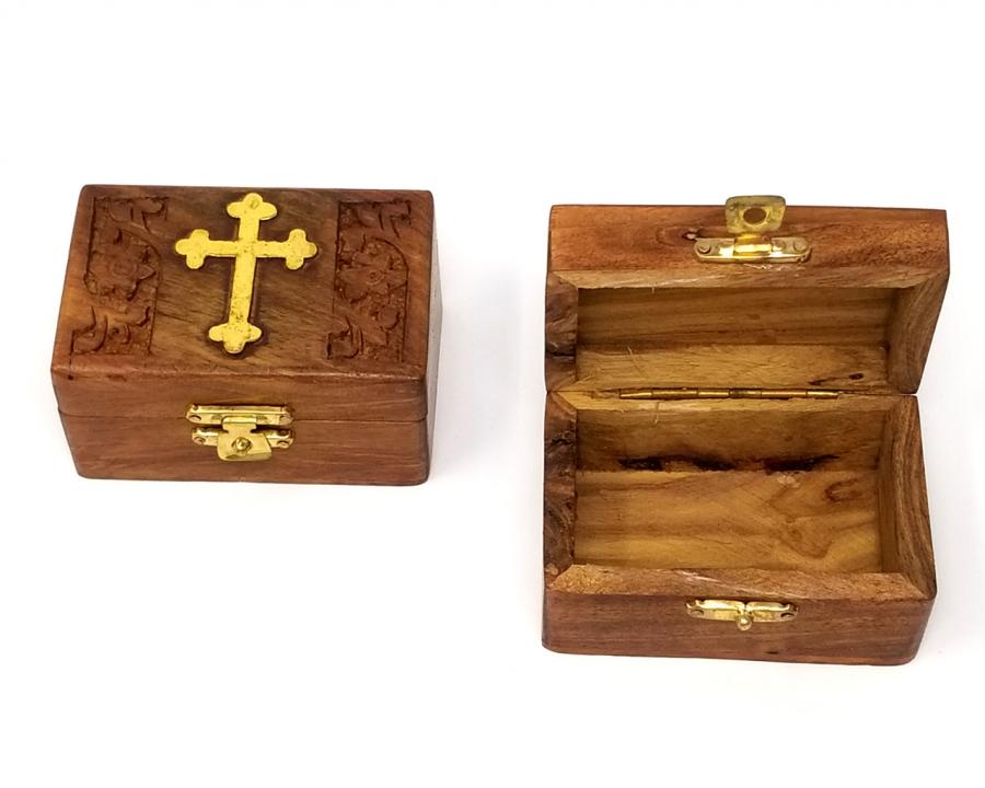 Small Cross Box