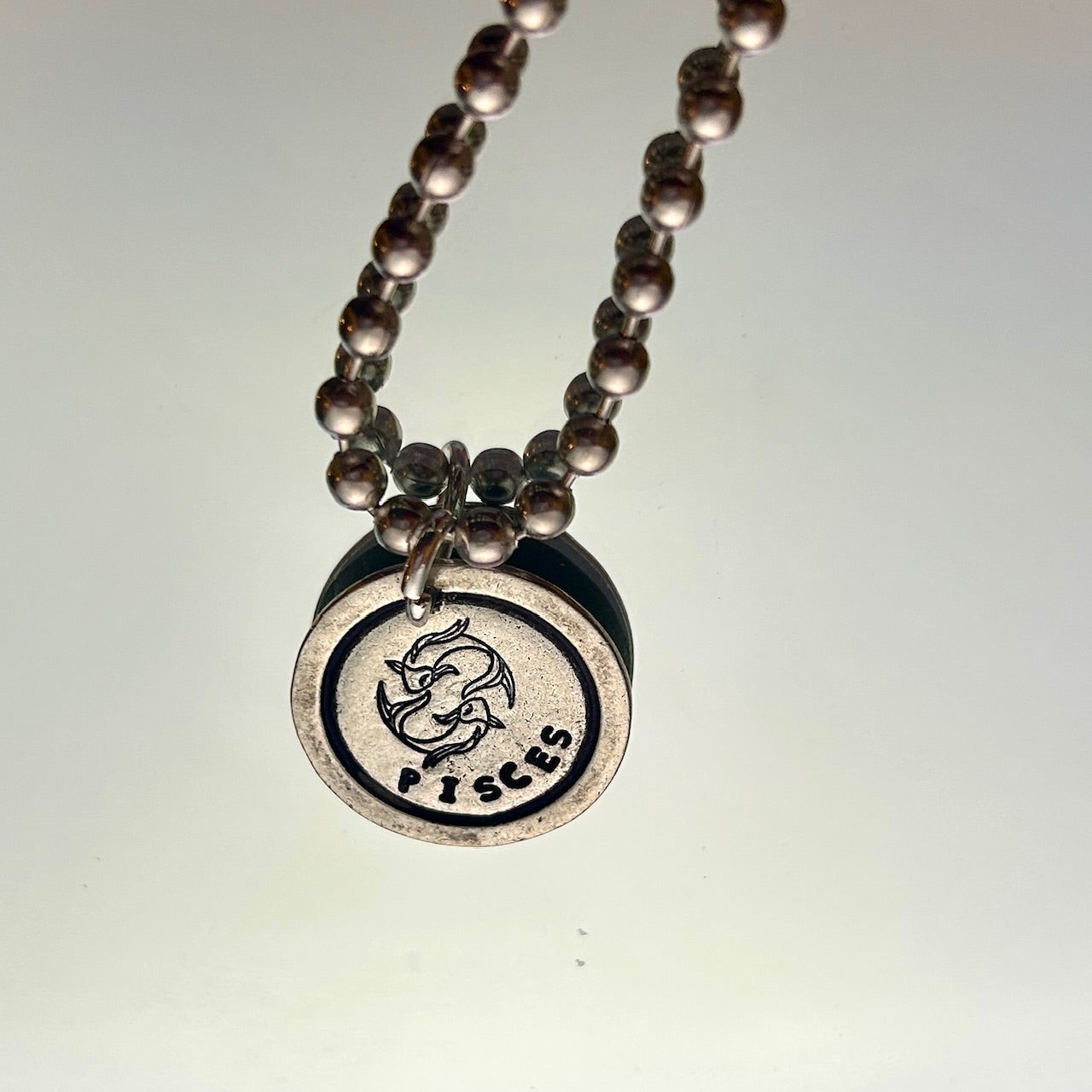 Zodiac Necklace: Chonky Pictorial Pisces