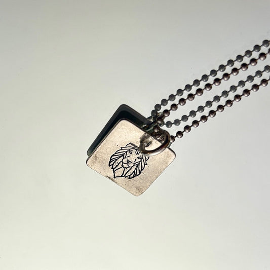 Zodiac Necklace: Pictorial Leo